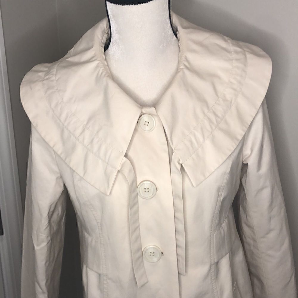 Ann Taylor Loft beige spring button down jacket S
